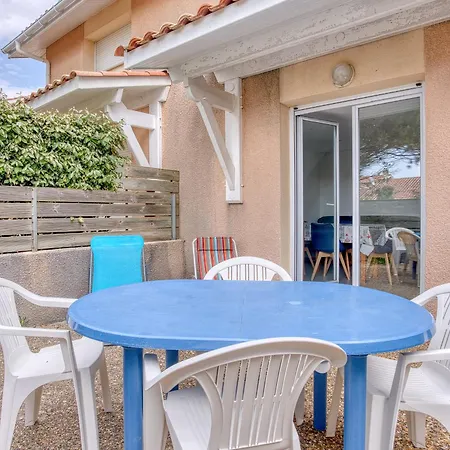 Maison T3 Proche & Centre-ville Avec Jardinet Et Parking - Fr-1-521-200 *